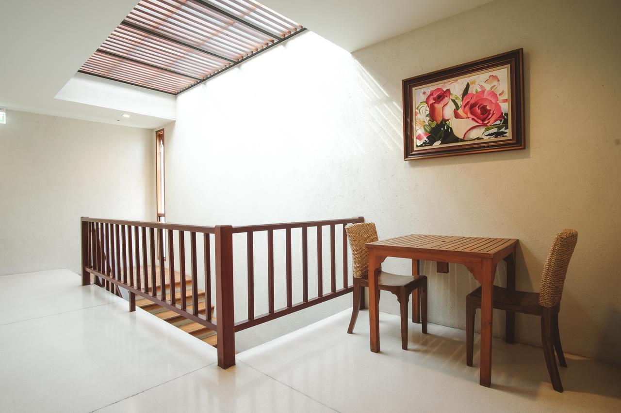 Tapae Gate Villa Chiang Mai Luaran gambar
